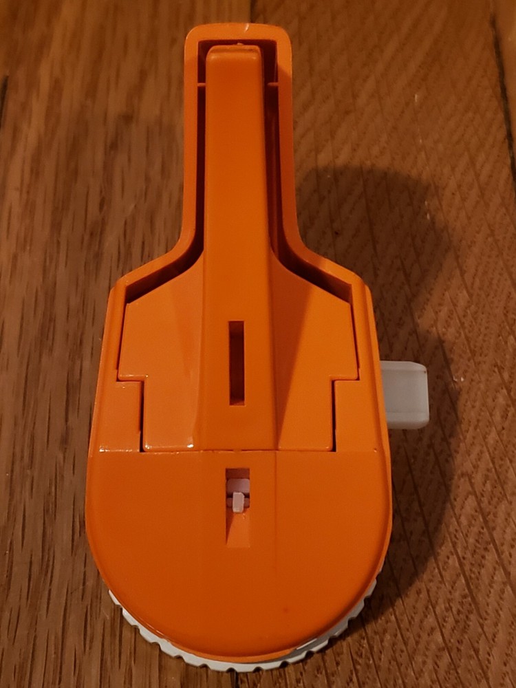 Vintage 1970 Dymo Cricket Labelmaker