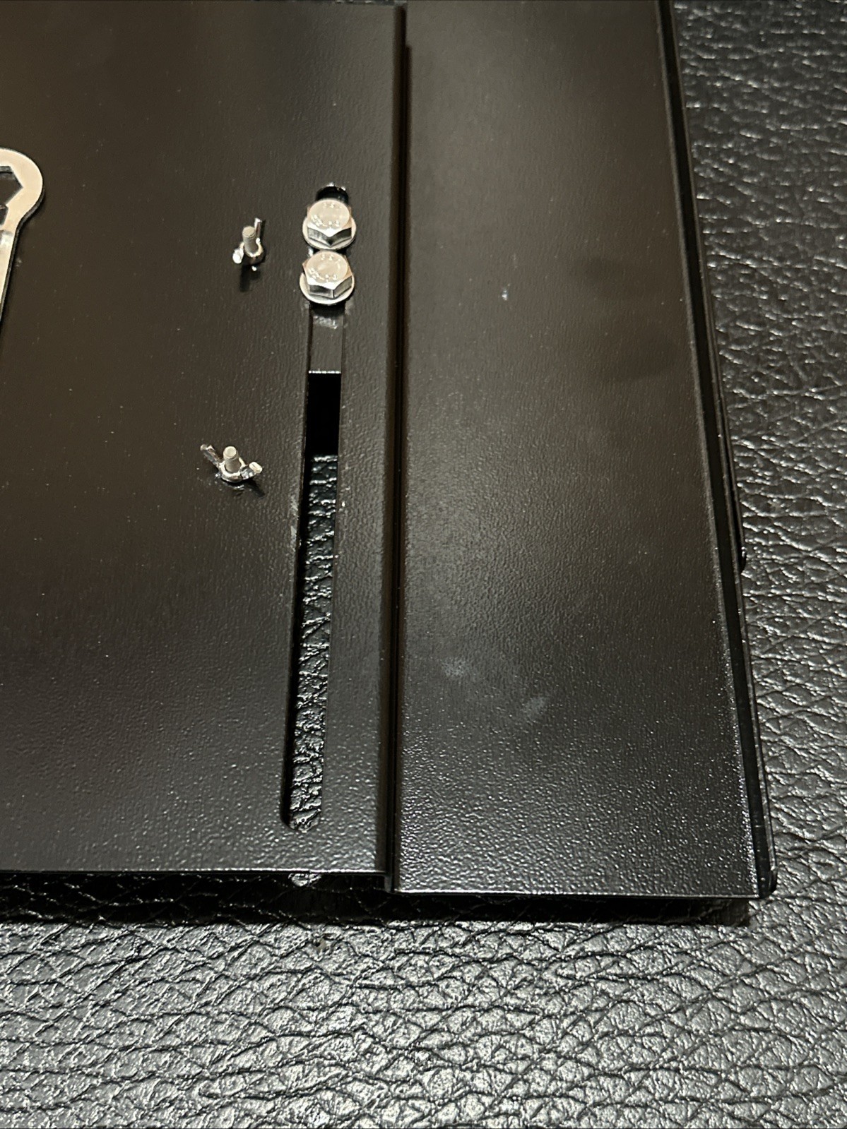 Odyssey LUNIPLATE Adjustable Universal Plate for L-Evation DJ Laptop Stand Heavy