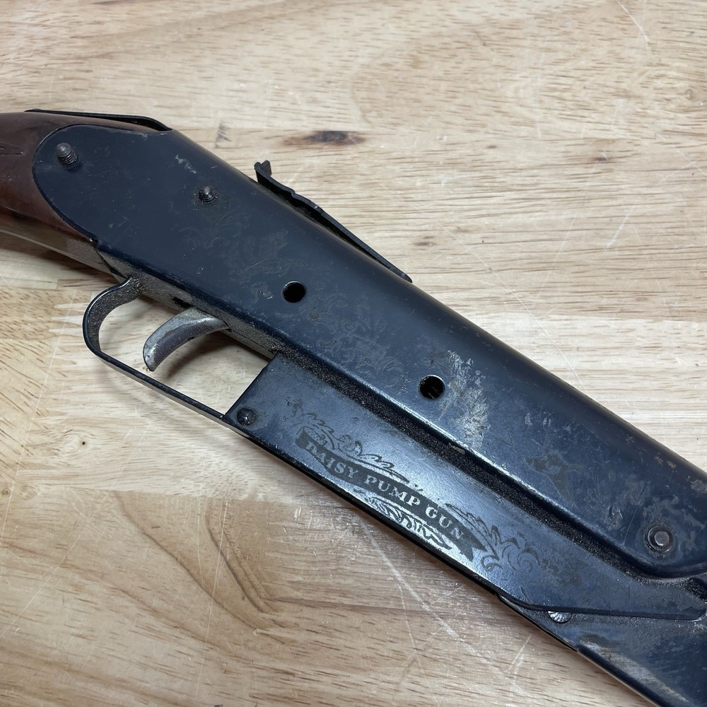 Vintage Daisy Model 25 BB Gun