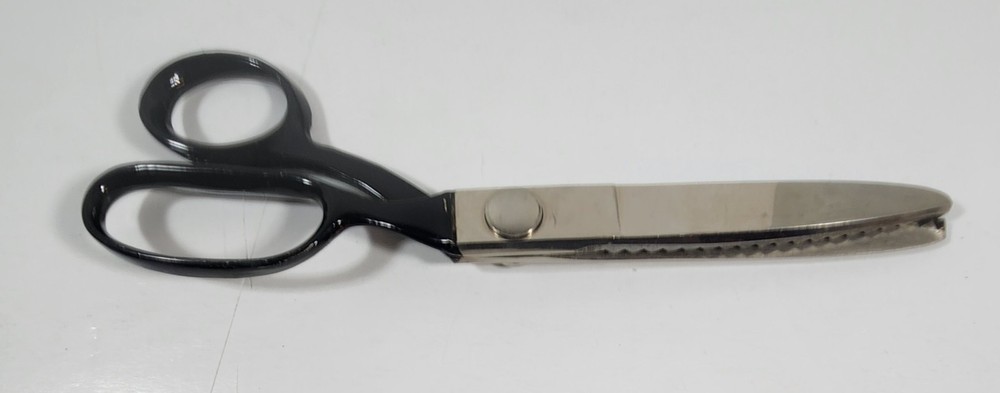 Vintage Wiss Pinking Shears Model C in Original Box