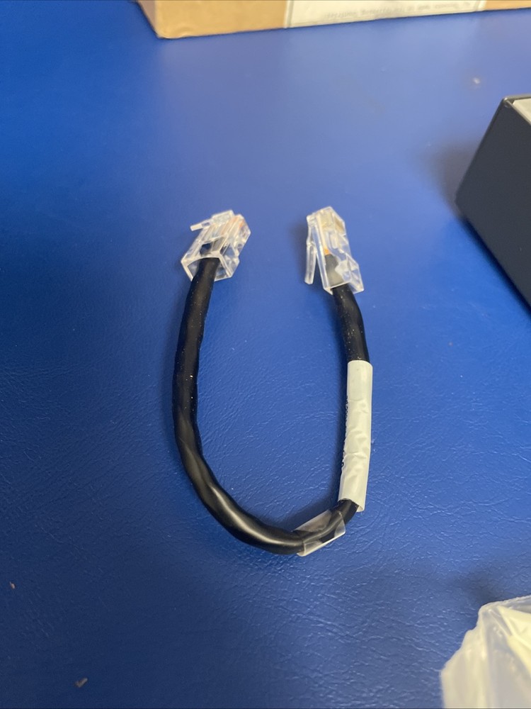 Cisco CP-LCKNGWALLMOUNT Locking Wall Mount Kit / NEW