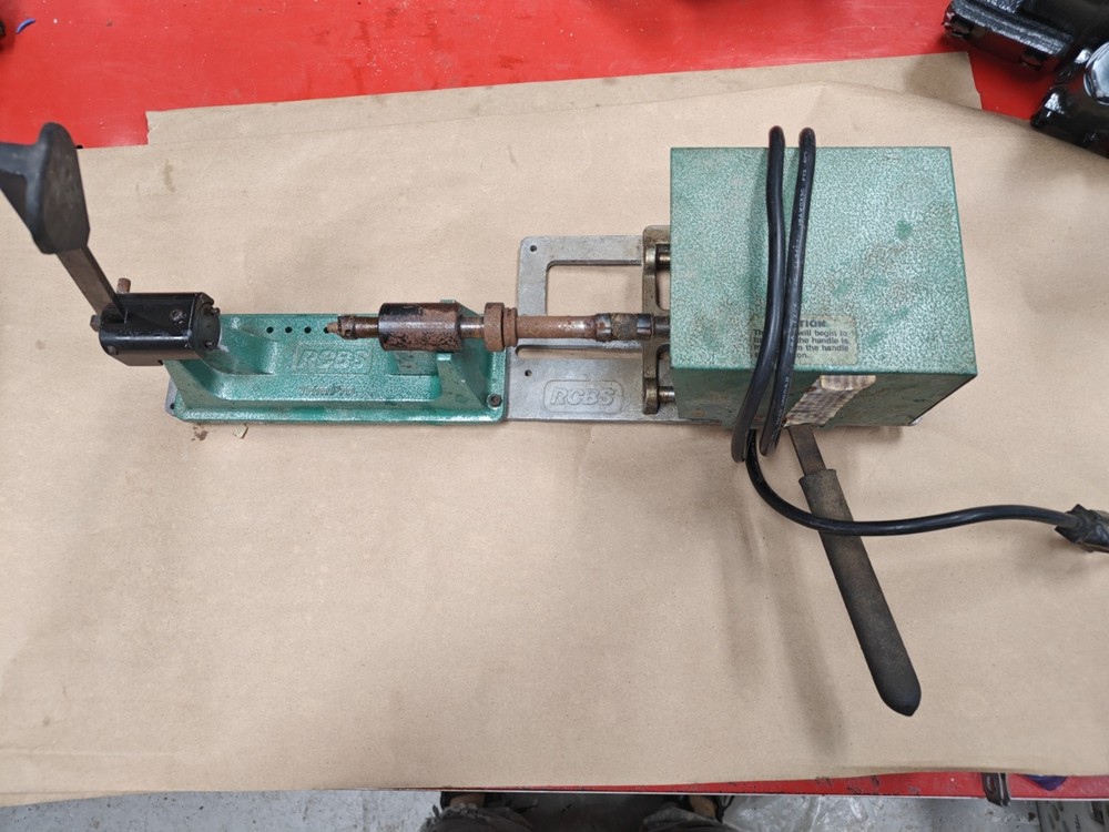 RCBS TrimPro Power Trimmer Reloading Tool case Trimmer