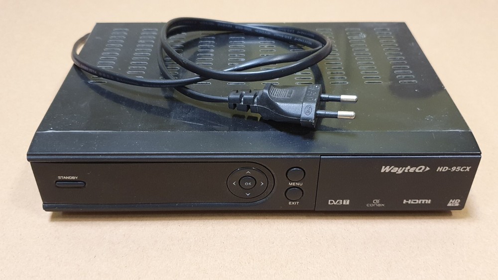 WAYTEQ HD95CX DVB-T RECEIVER STB SET TOP BOX WITH REMOTE BOXED