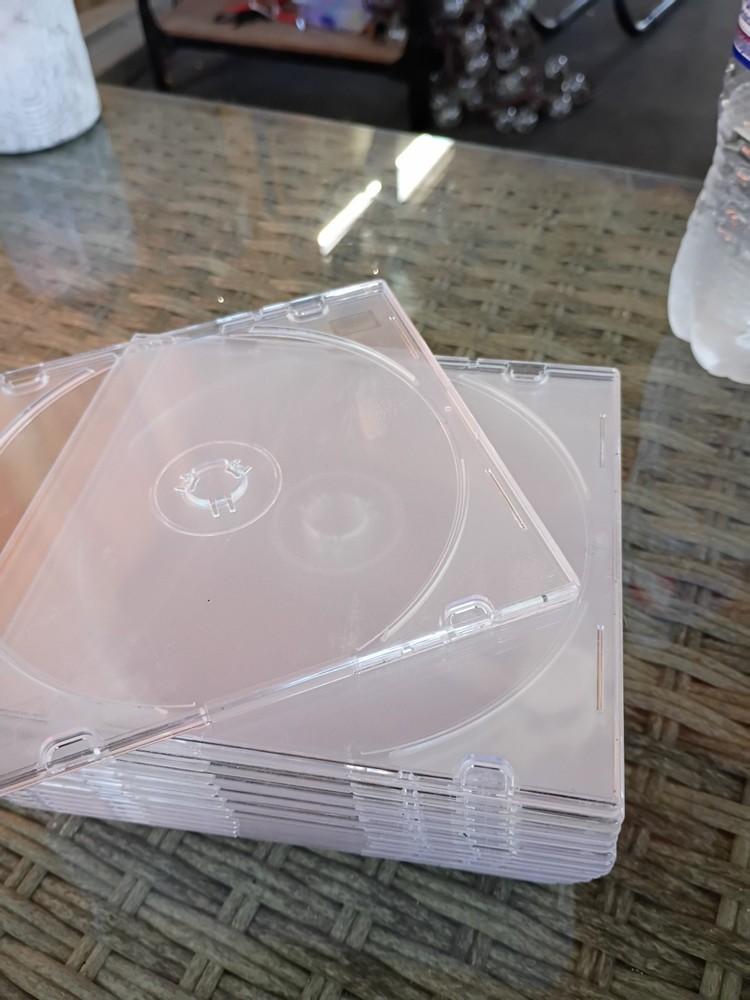 14 Clear, Plastic New Cd (Compact Disc) Cases. C-1