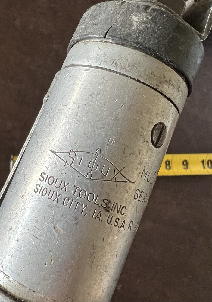 Vintage Sioux Tools Pneumatic Drill Model L1310
