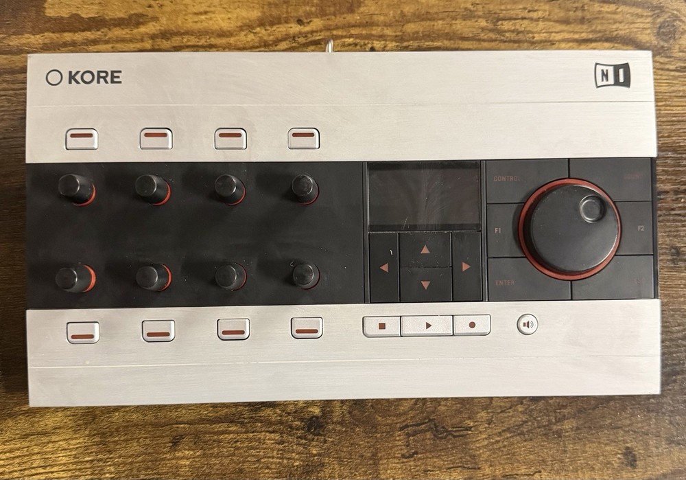 Native Instruments Kore 2 MIDI Controller USB Audio Interface NI KORE2