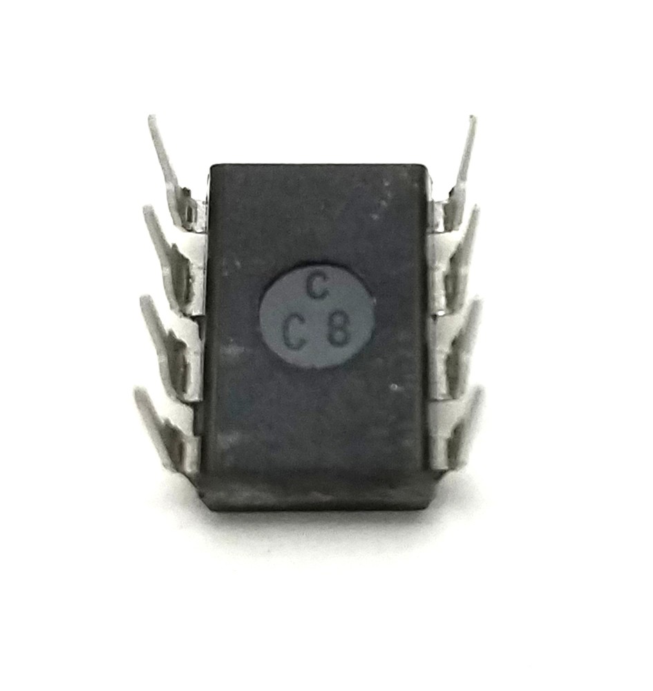 10PCS MC1458P MC1458 + Sockets - Dual Operational Amplifier IC