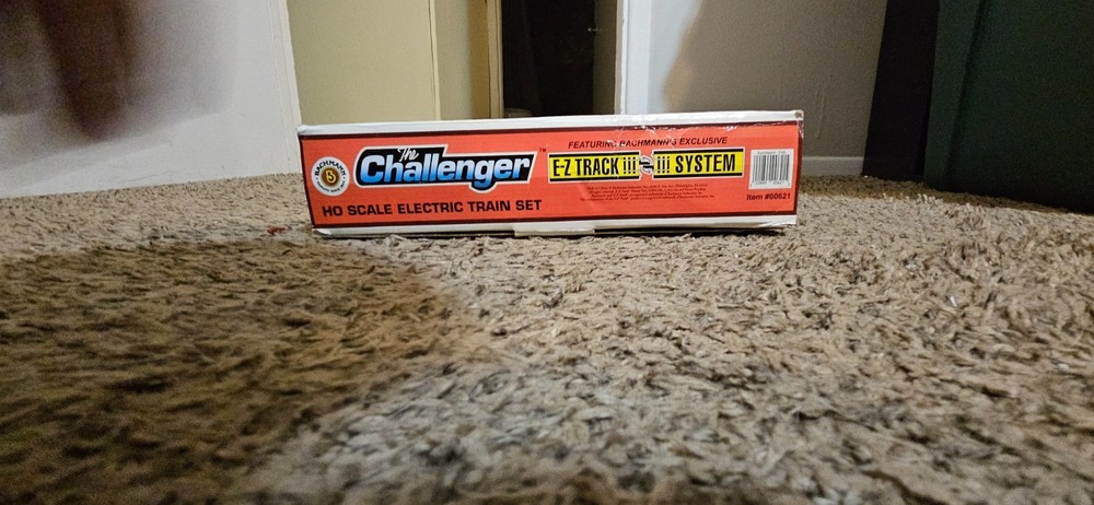 Bachmann HO Scale "The Challenger" Train Set