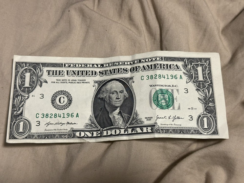 2021 $1 One Dollar Bill Error (Misaligned Misprint Offset + Number Shift)