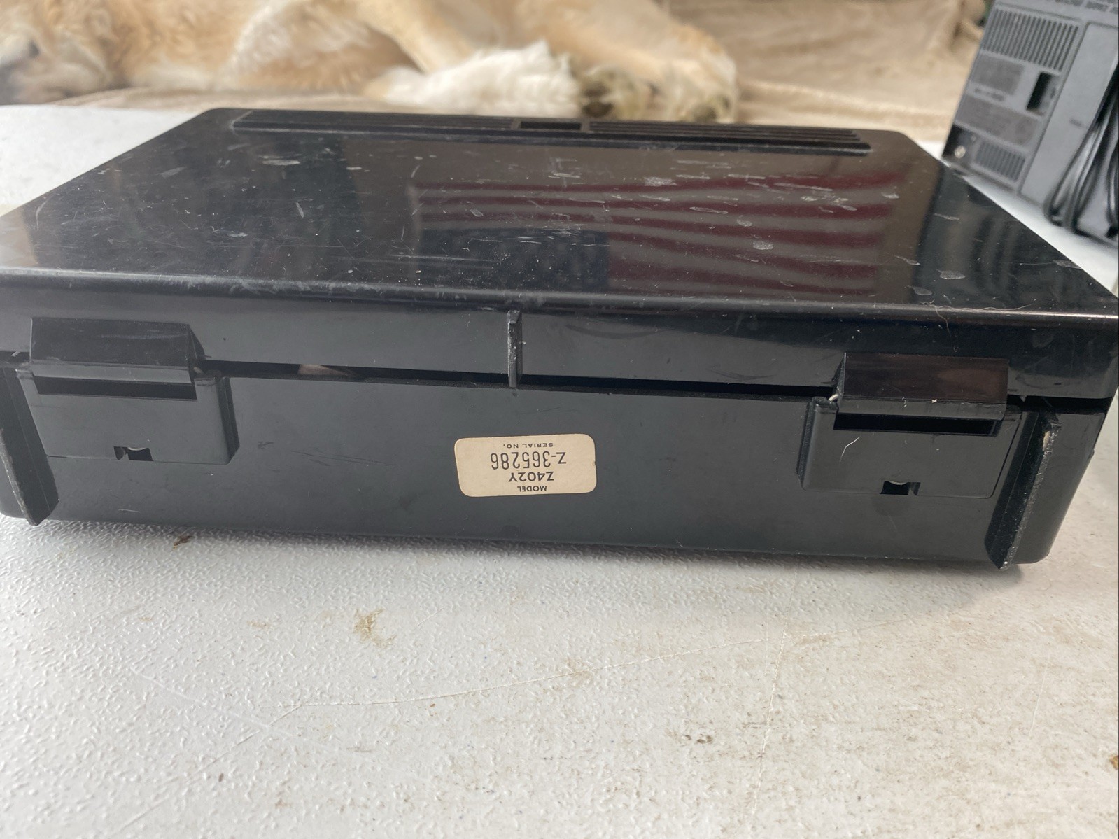 VINTAGE ZENITH Z402Y Radio *Parts/Repair*