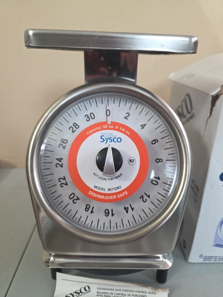 SYSCO Restuarant  Kitchen Scale Model 8073262  32 oz x 1/4oz   New SyS-06