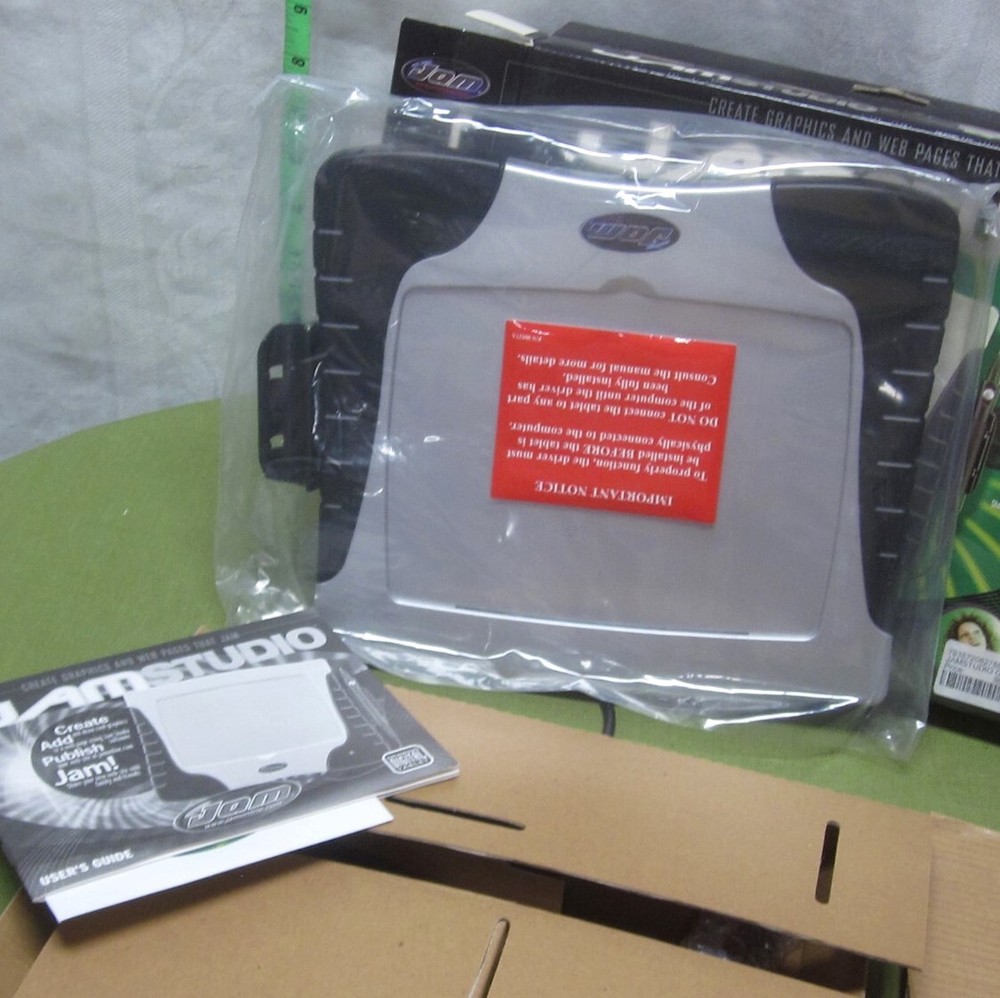 JAM STUDIO Digital Drawing Tablet web design NWT w/ cables & drivers Mac or PC
