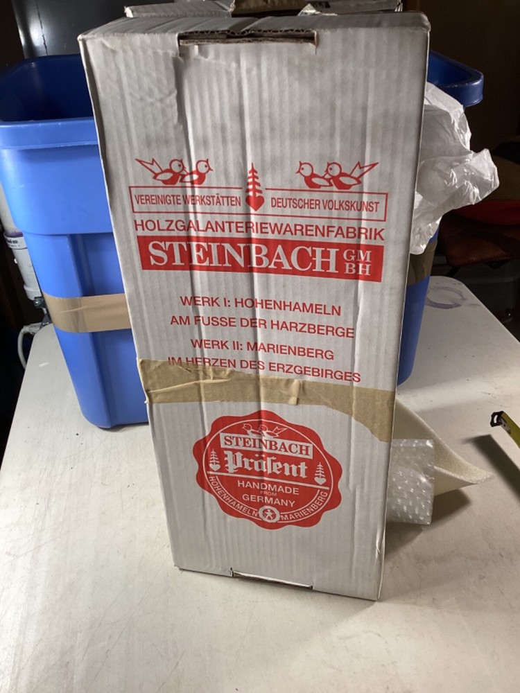 Steinbach “Taron Millennium” S1700 nutcracker signed in Excellent Condition