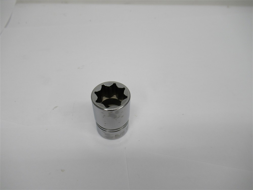 Williams ST-820 , 1/2" Drive , 8 Pt , 5/8" Shallow Socket