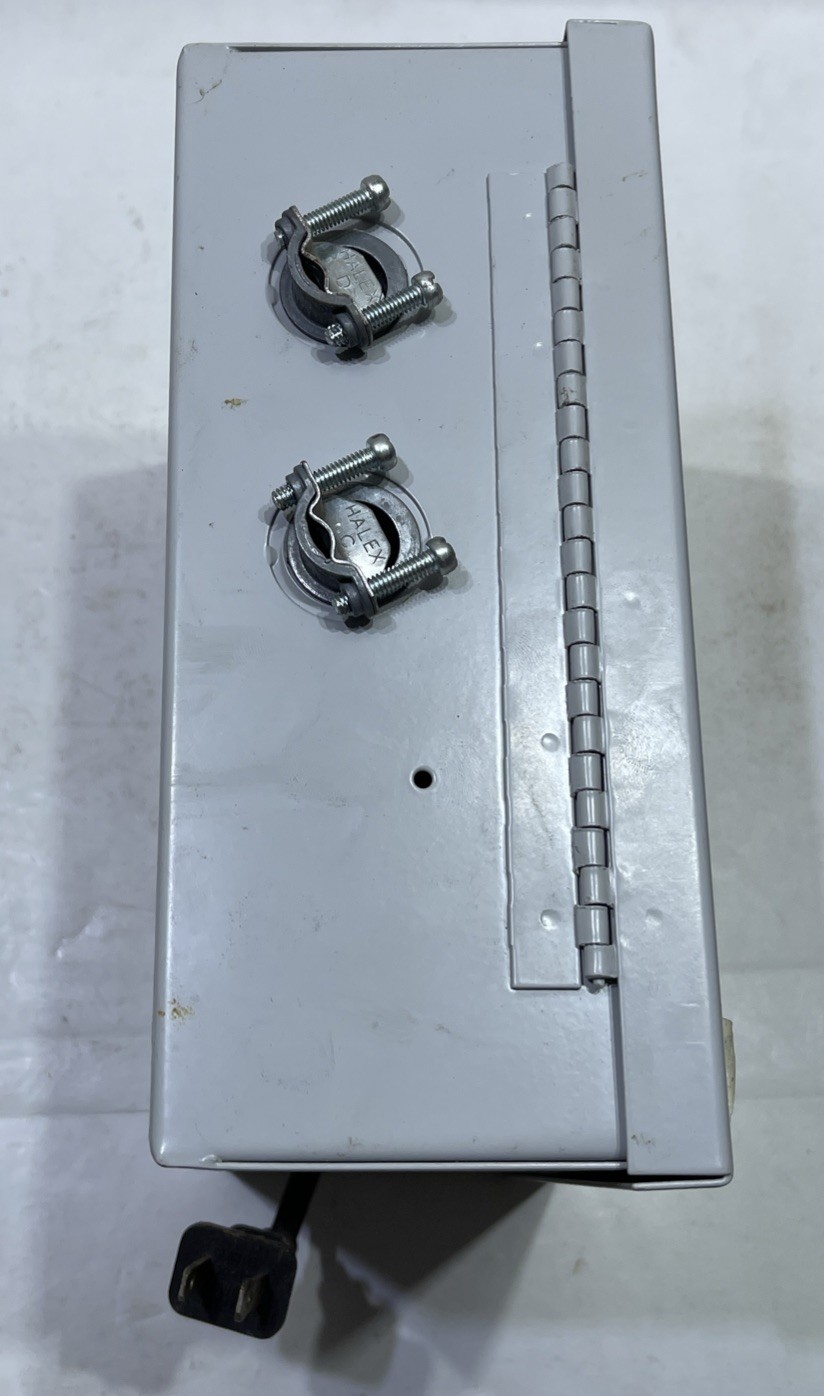 Altronix Corp. ALTV2416 CCTV Camera & Accessory Power Supply