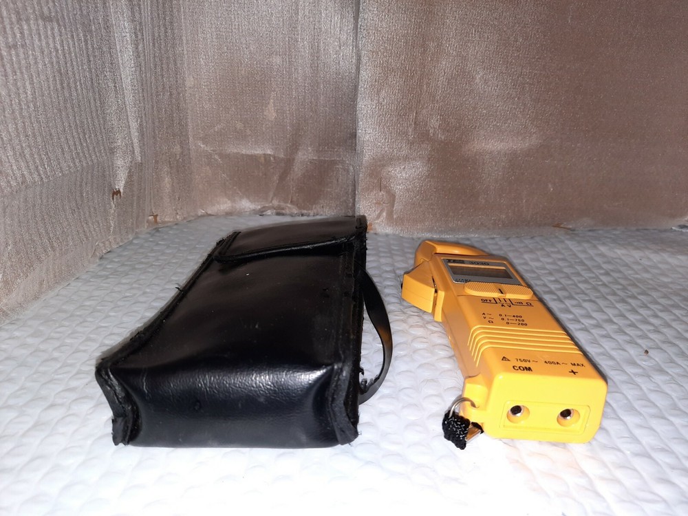 TES 3030 Clamp Multimeter DC / AC 750V ~ 400A MAX with case