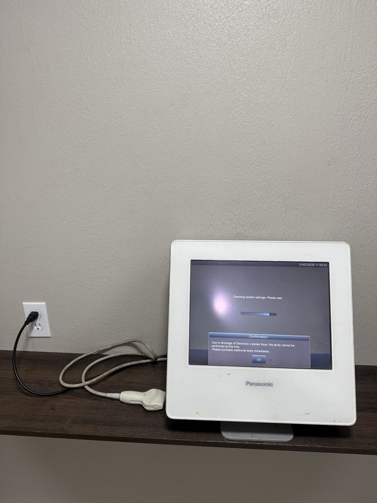 Panasonic GM-72P00A Diagnostic Vascular Ultrasound System, Needs Update As Is