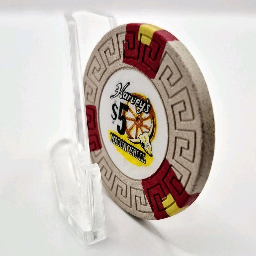 Harvey's (Wagon Wheel) Lake Tahoe Nevada 1970 $5 Casino Chip N5146