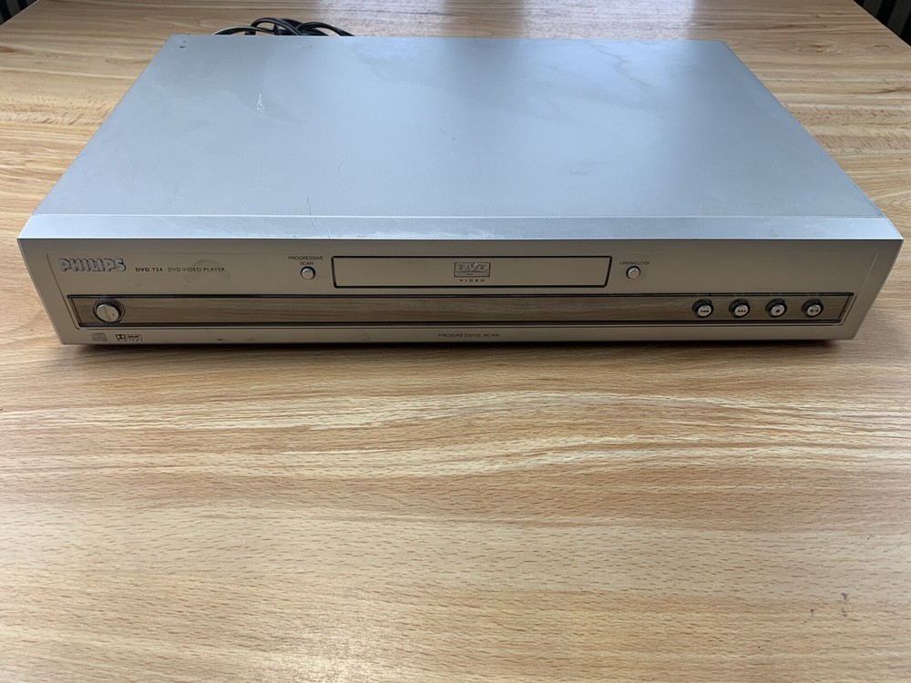 Phillips DVD Player Silver DVD724 Remote Included