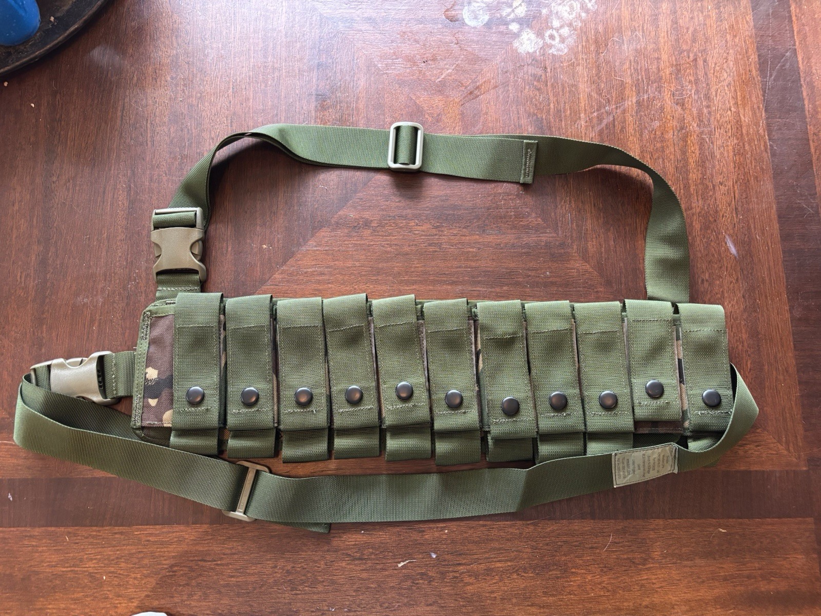 40mm/37mm 11 Round Bandolier British DPM (NEW IN WRAP With NSN)