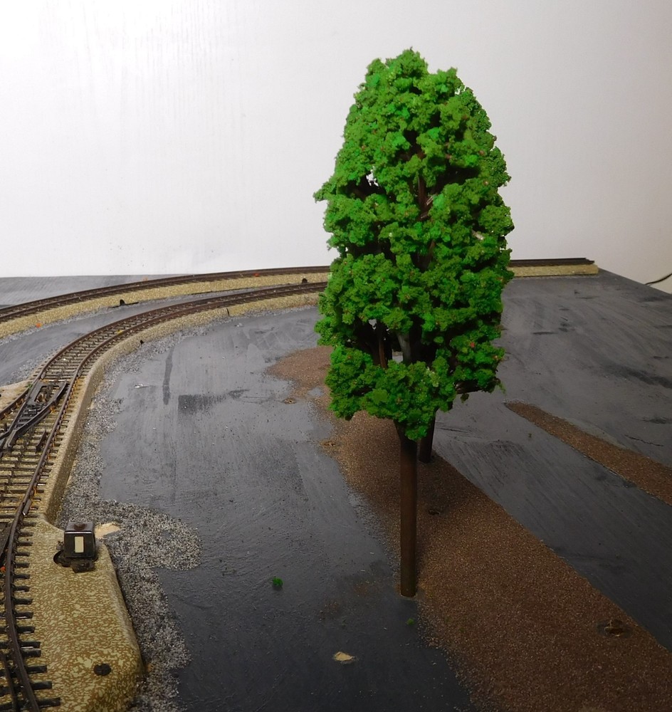 10 Medium Green Deciduous Trees, 160 mm Tall
