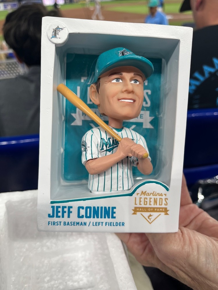 Jeff Connie Legend bobblehead
