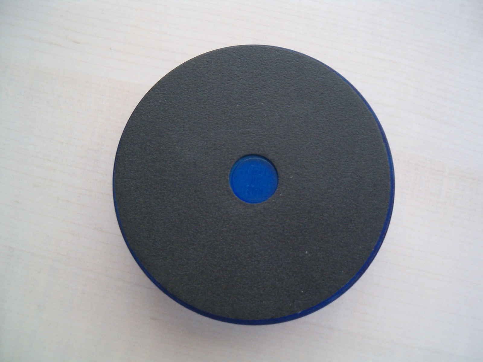 Blue Fellowes NEATO CD DVD Disc Label Applicator Tool, Made in Italy