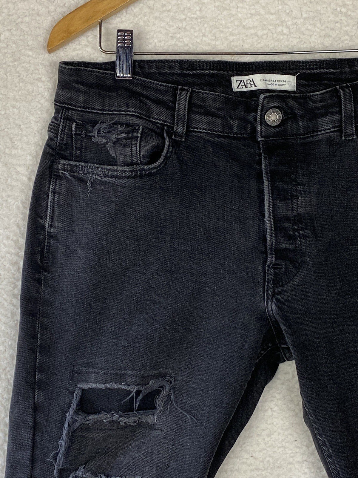 Zara Destressed Jeans Womens 34 Button Fly Cropped Black Skinny Raw Hem Mid Rise