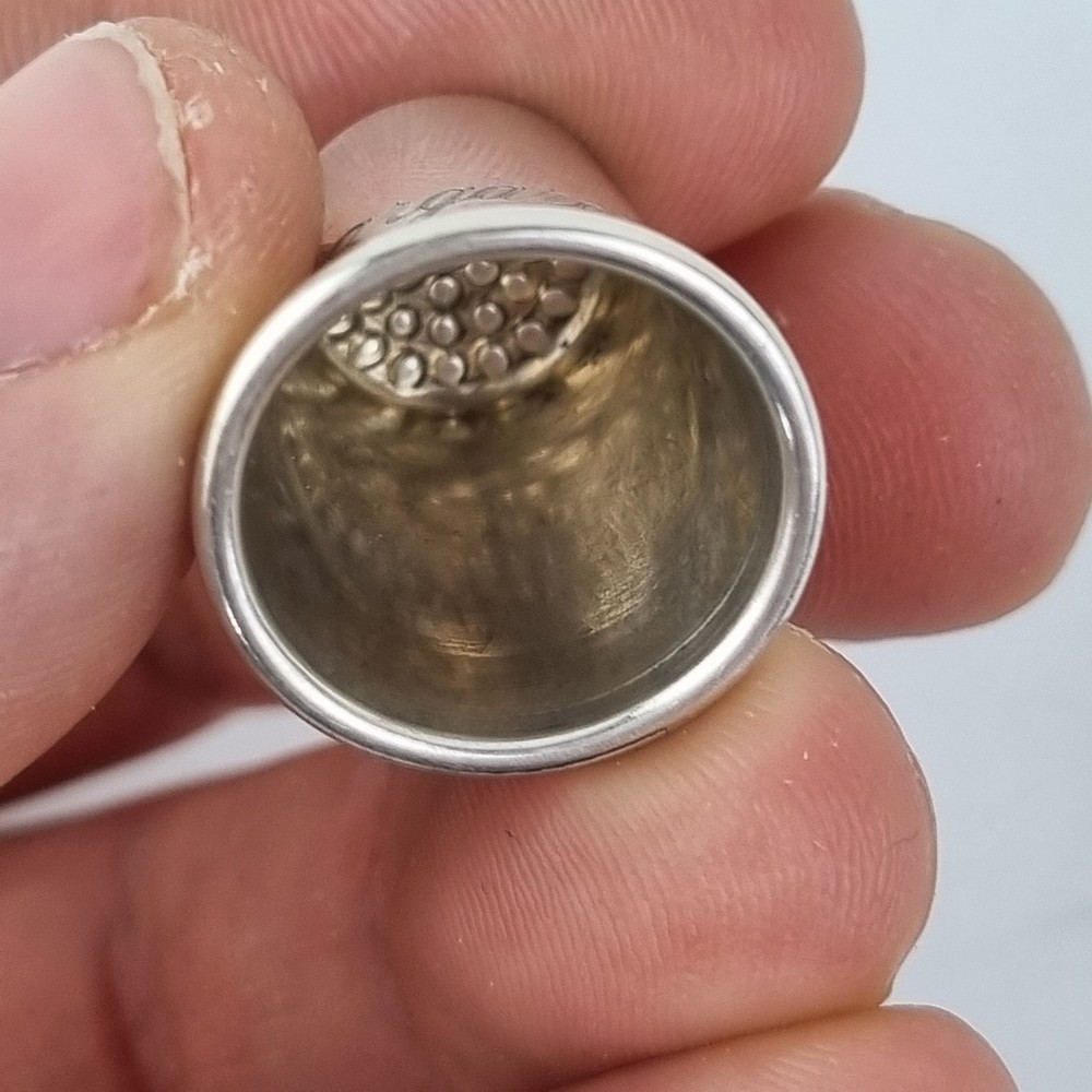 Solid Silver Thimble Inscribed "Margaret Vera" Birmingham 1987 Wilkinson