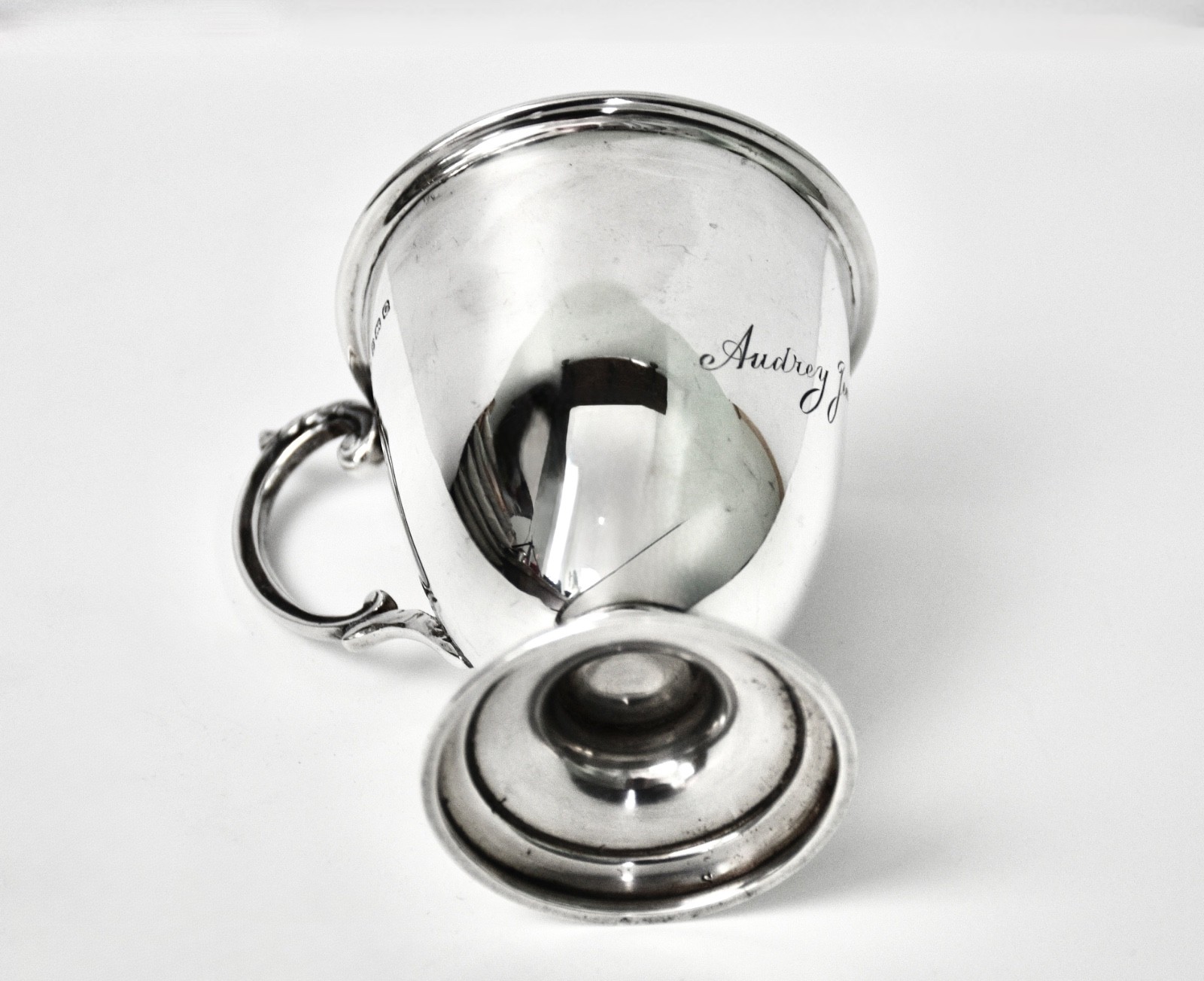 Sterling Silver Christening Mug by Docker & Burn ltd 1927 Birmingham