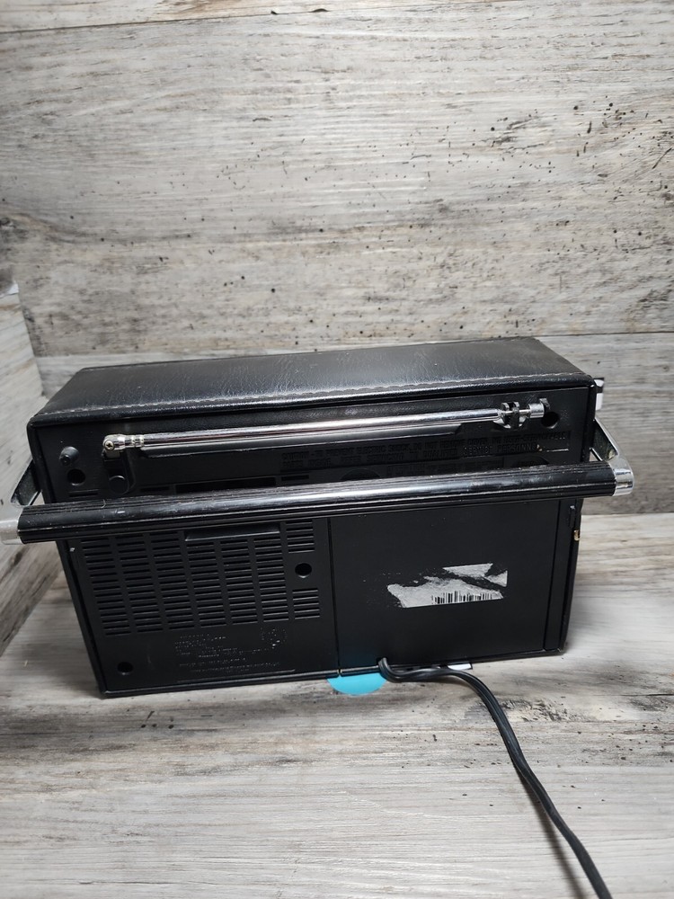Panasonic AM/FM Radio RF-597