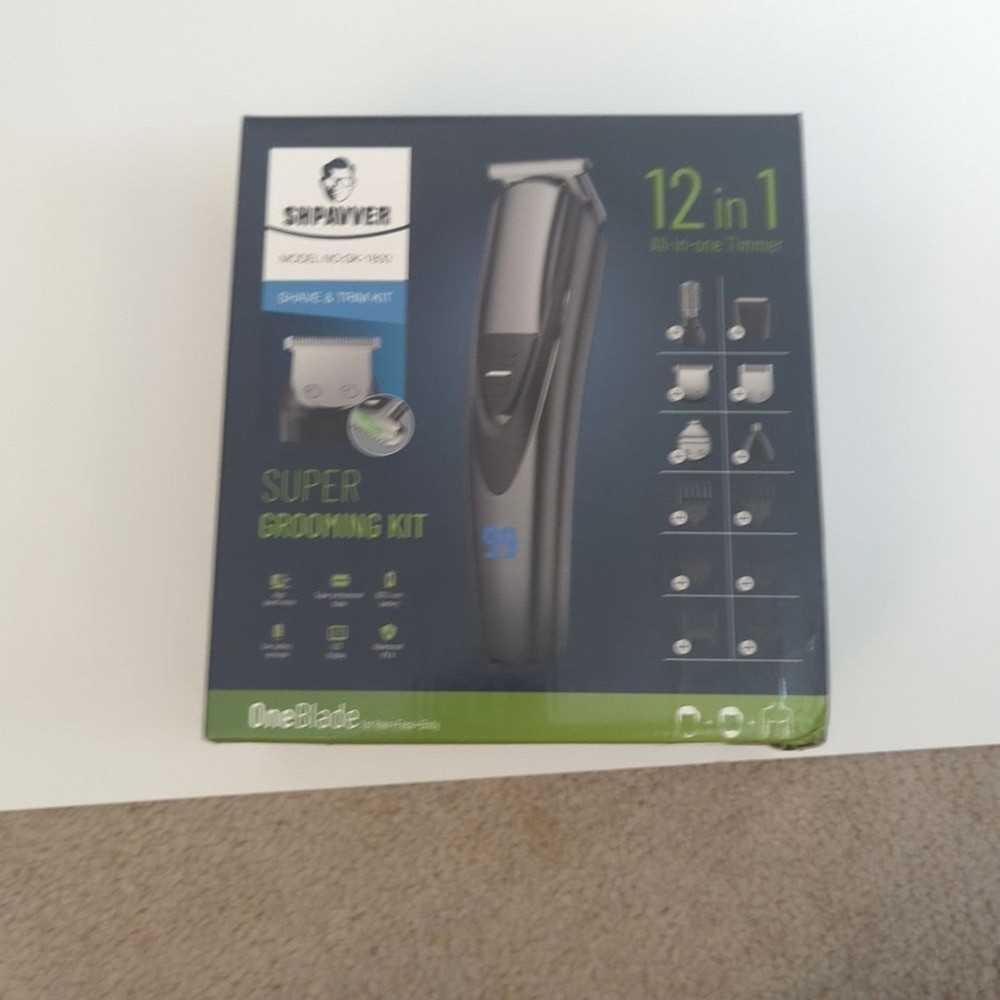12-in-1 Grooming Kit - Silver and Black