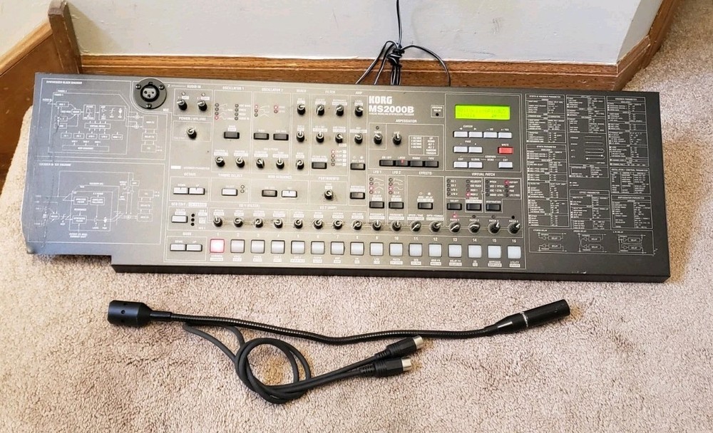 KORG MS2000B Virtual Analog Modeling Synthesizer + Chord No MIDI/Keyboard