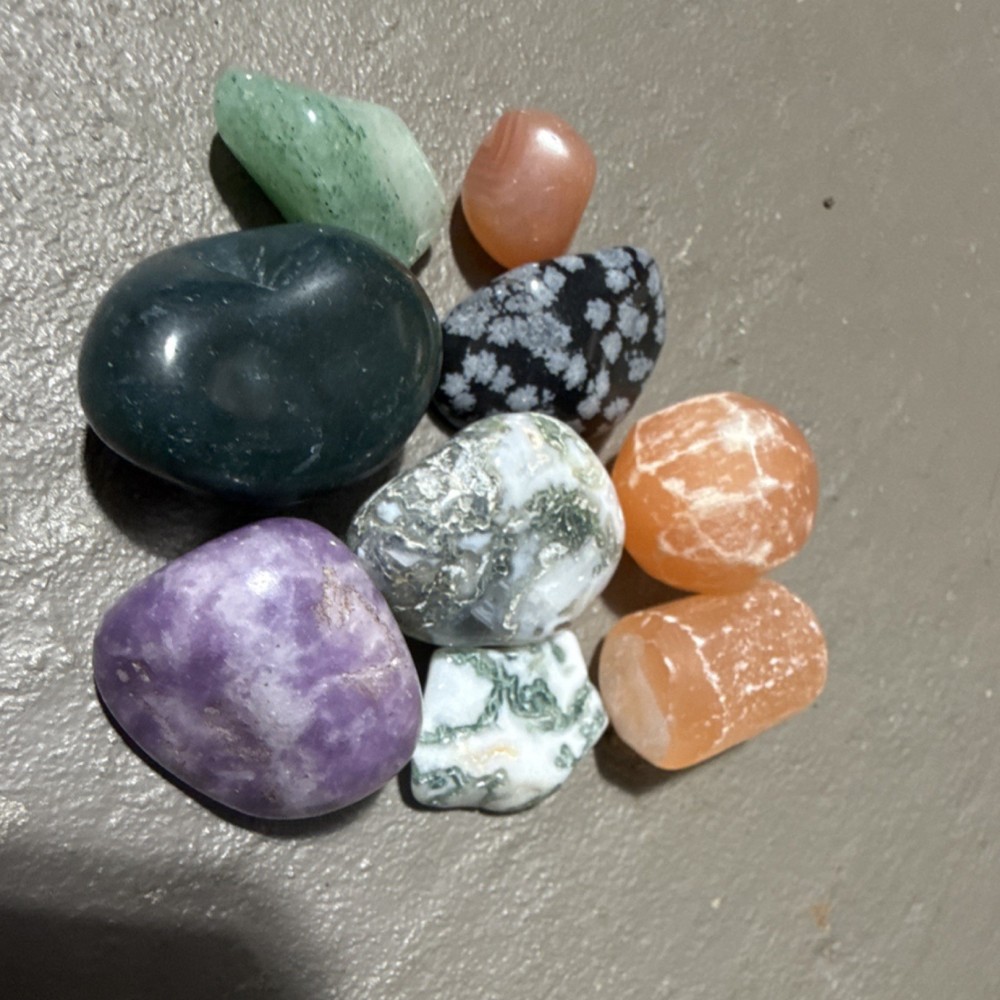 Assorted Tumbled Crystals Orange Selenite, Moss Agate, Lepidolite