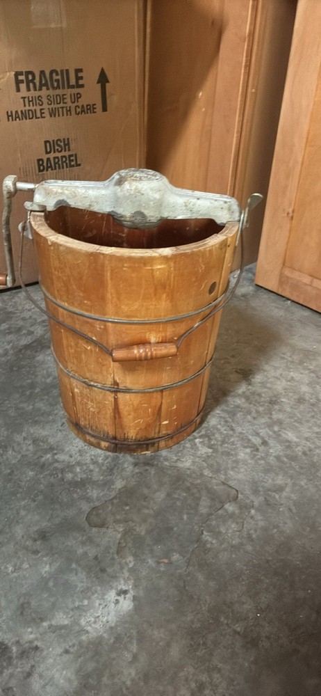 Vintage ice Cream Churn