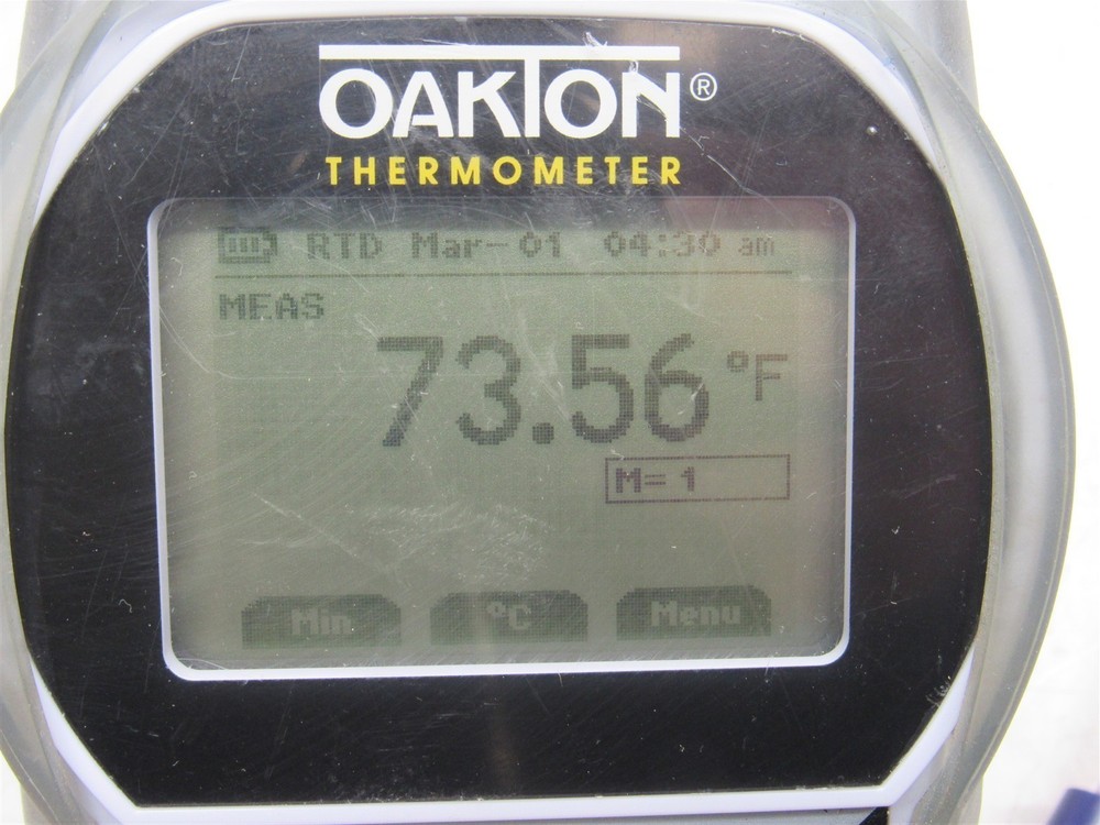 Oakton Temp-360 Single-Input RTD Datalogging Thermometer with Probe