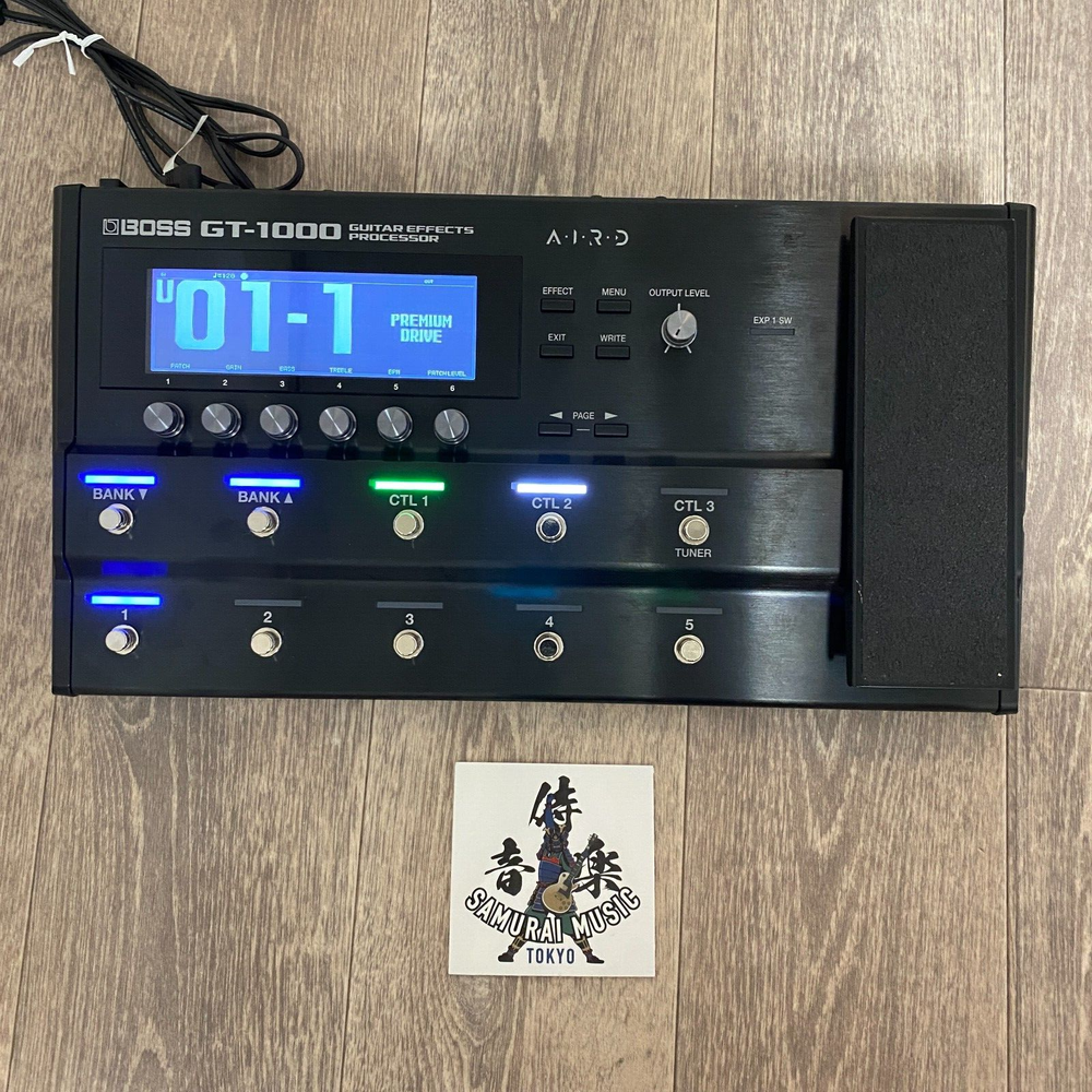 Boss GT-1000 Guitar Effects Processor Multi-Effects Pedal ※With / Adapter & Case