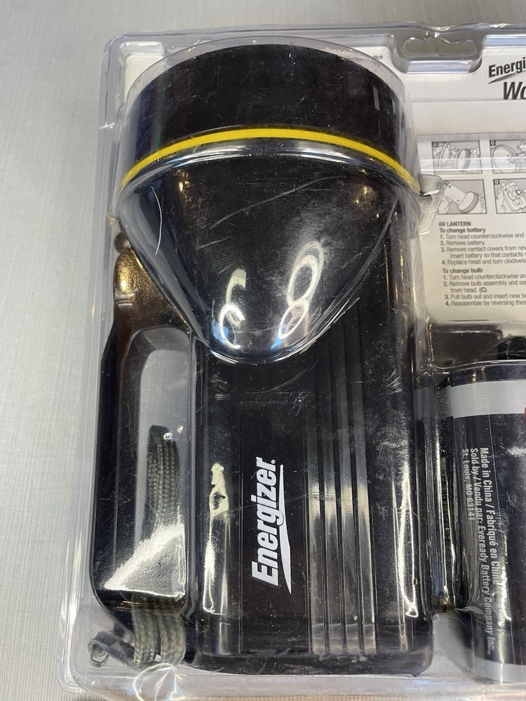 New Energizer 2 Pack 6V & D Battery Work Light/Lantern Combo Krypton Bulb **NEW*
