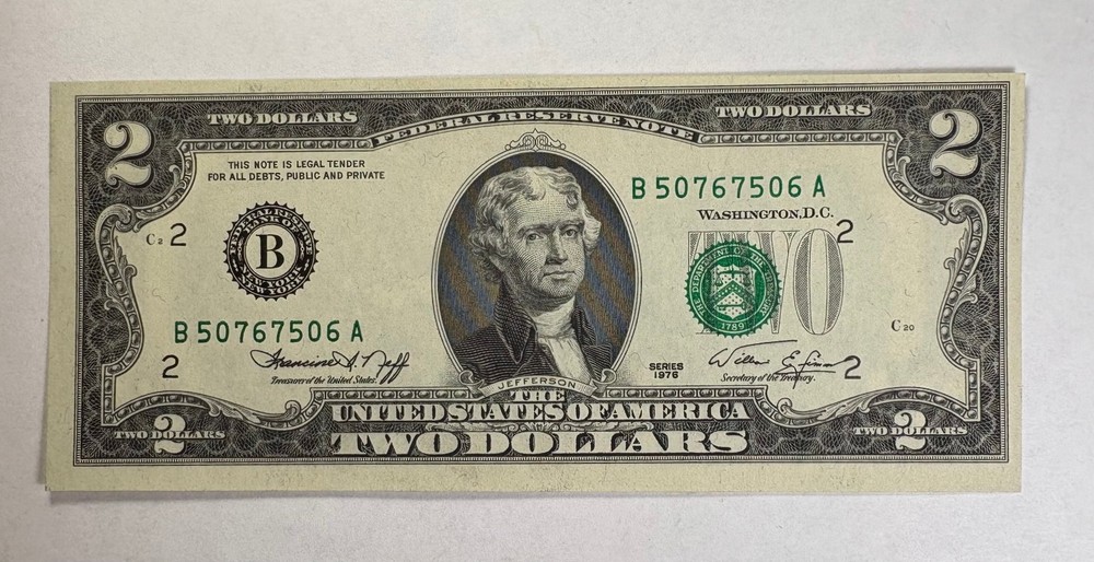 1976 $2 Two Dollar Bill Misprint Alignment Error Treasury Seal