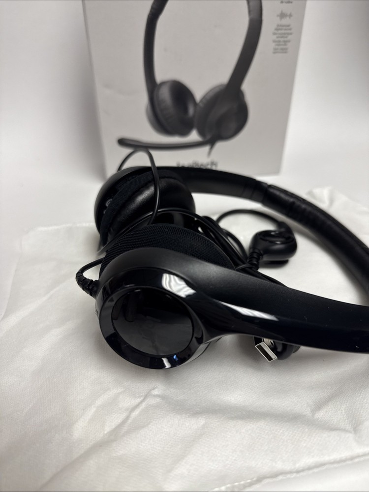 Logitech H390 Black Over the Ear Headset