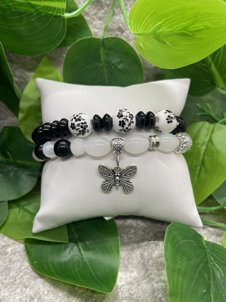 2 PC Handmade Beaded Stackable 6.5” Plus Stretch Bracelet Set Butterfly A4580