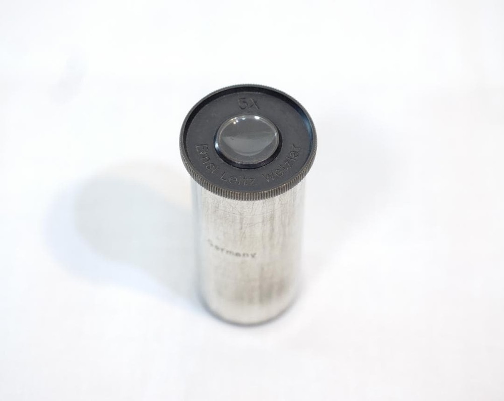 Antique Microscope No. 34: Ernst Leitz Vertical Reading Microscope