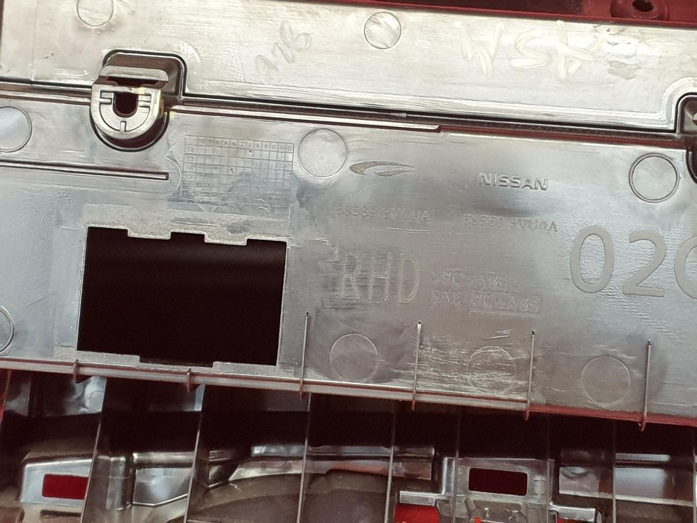 NISSAN NOTE GLOVEBOX 2014