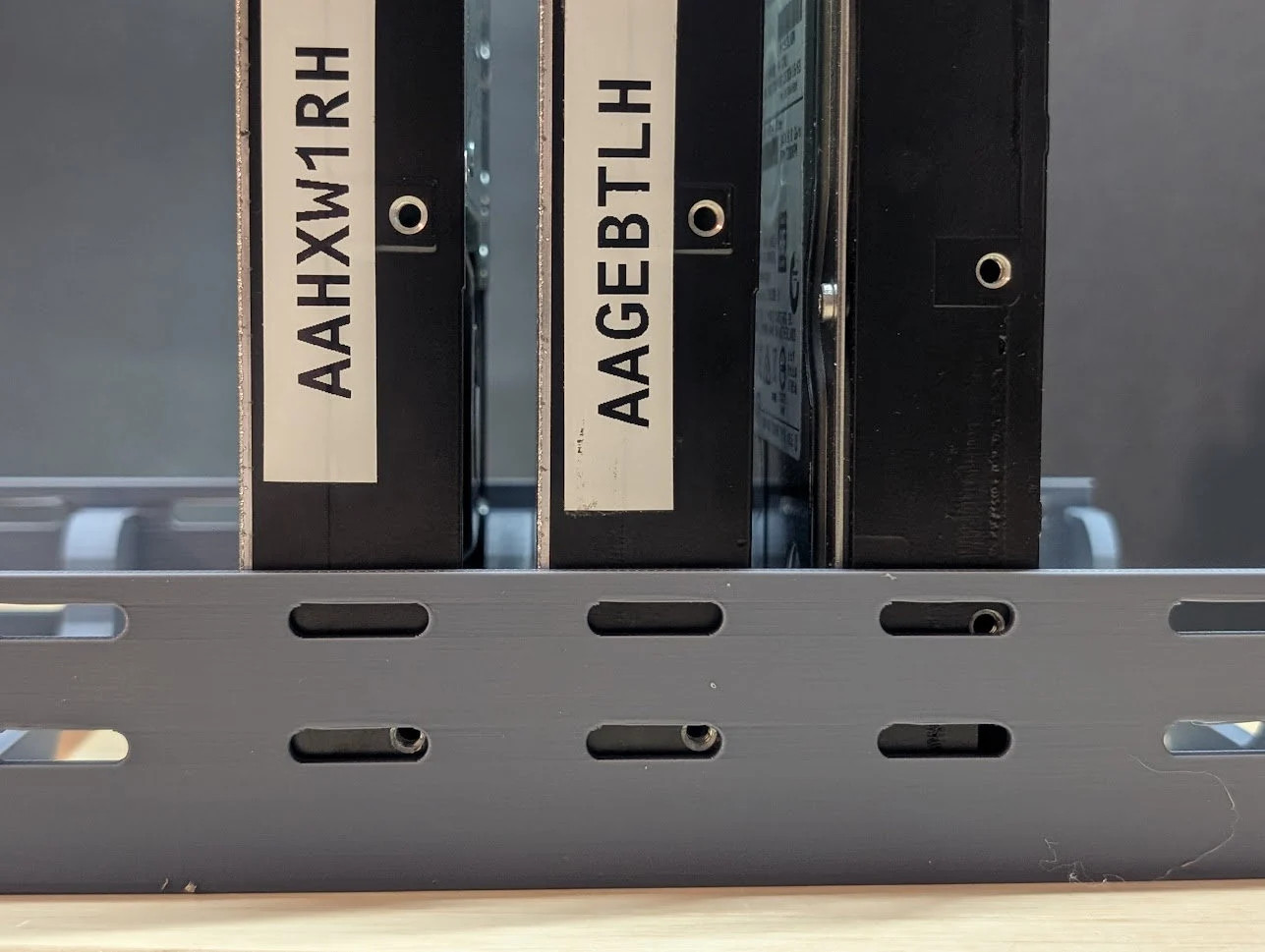 6 slot 3.5" HDD Trays – Rack/Caddy for Chia Farming