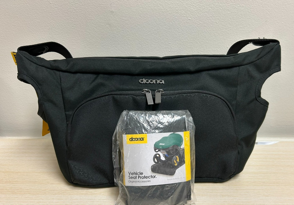 Doona Essentials Bag and  Vehicle Seat Protector