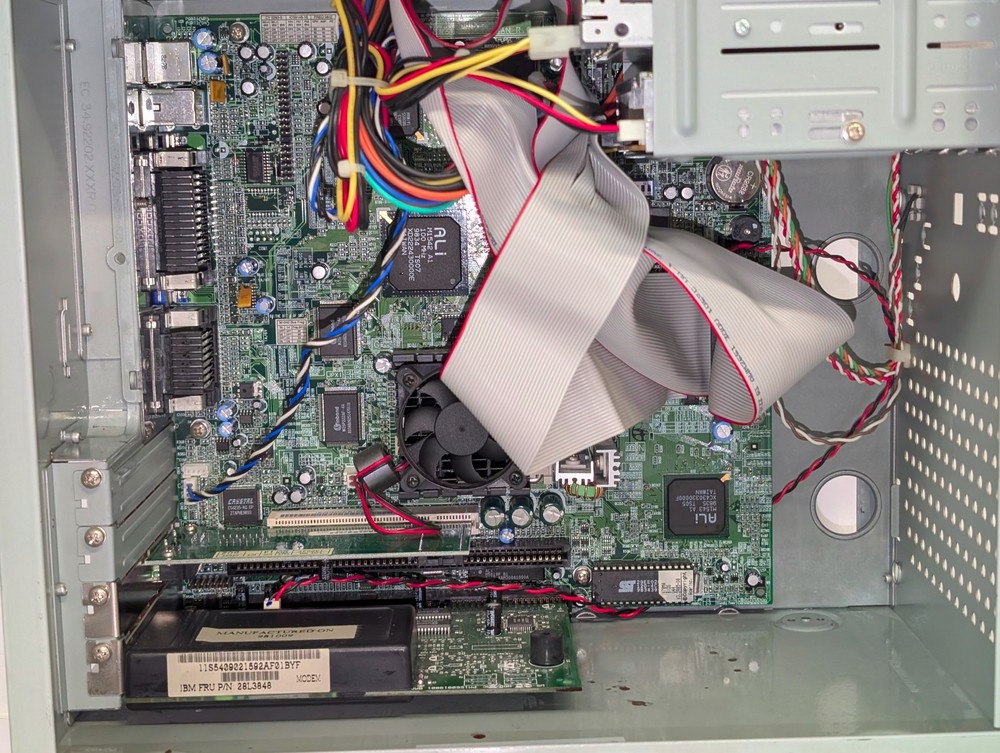 IBM Aptiva Type 2153 E2U beige desktop computer from 98; tested powers on; wiped