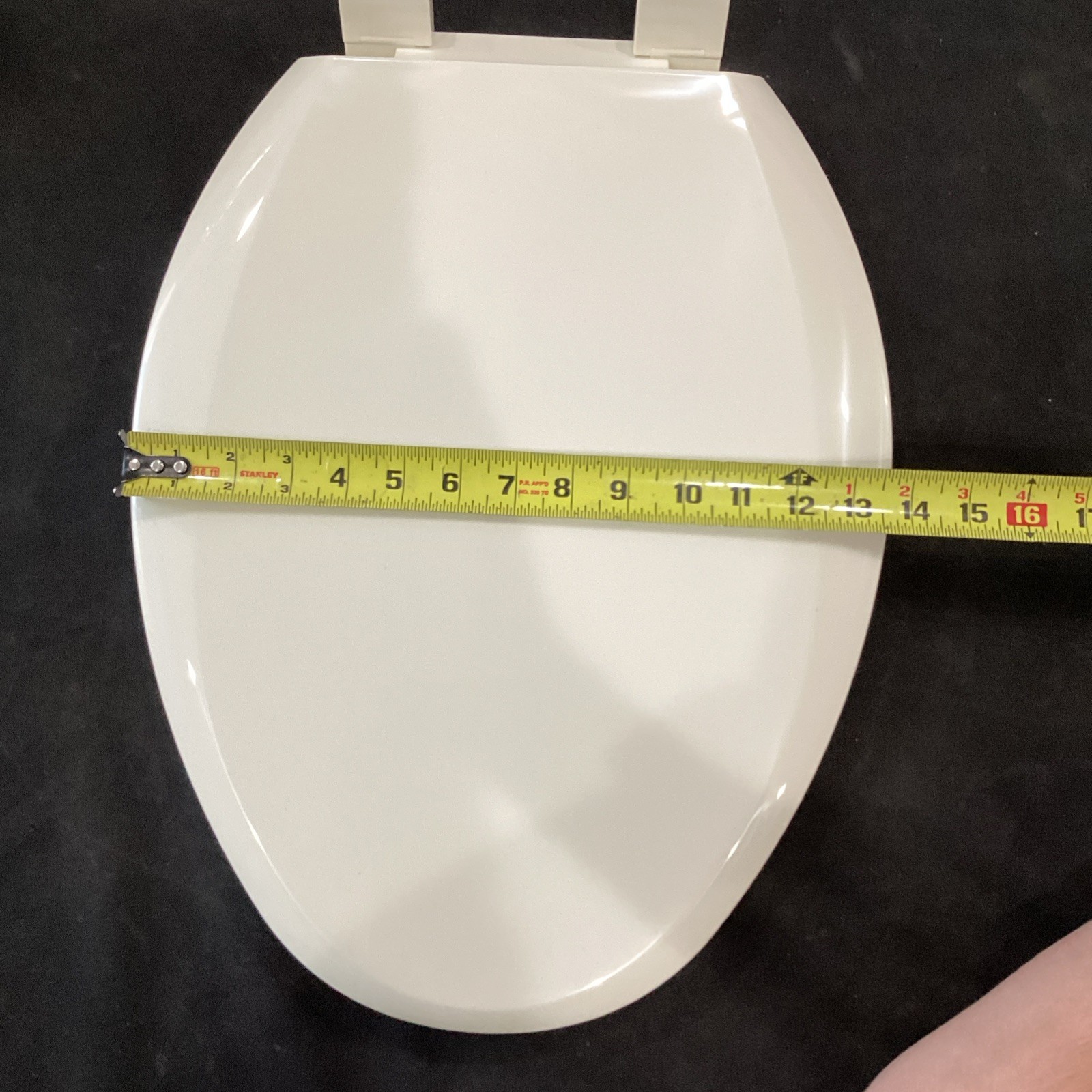 American Standard Elongated Toilet Seat Slow Close Linen 5257A65C.222