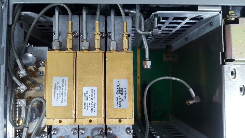 HP/Agilent 8702D : OPT 006 , Lightwave communication Analyzer (AS-IS)