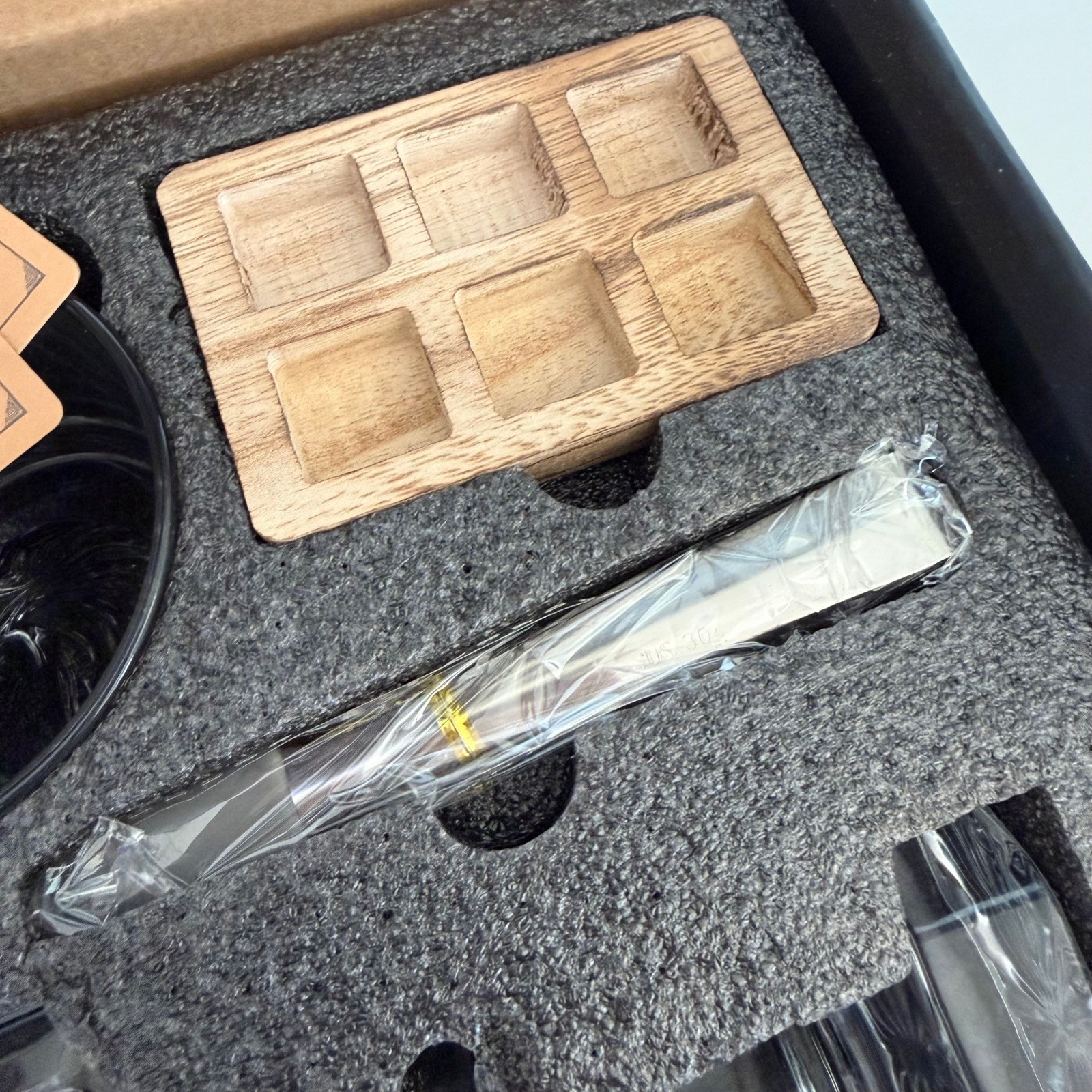 NEW PONPUR Whiskey Decanter Set Glasses Etched America WE THE PEOPLE USA GIFT