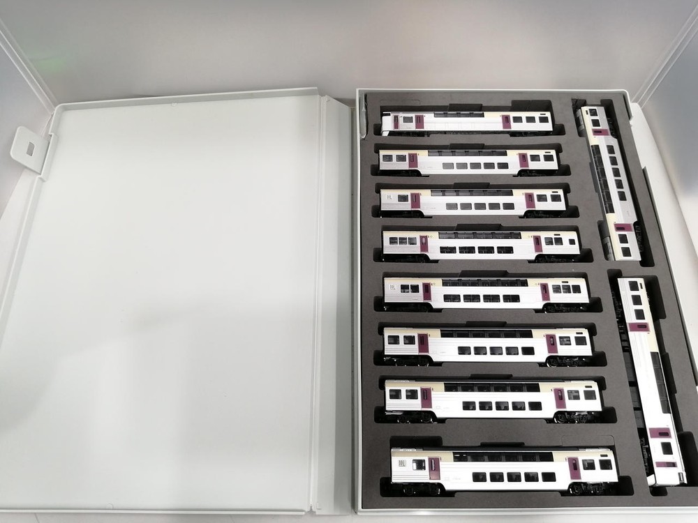 Tomix N Scale JR 215 Series Suburban Train Second Batch Set 98444
